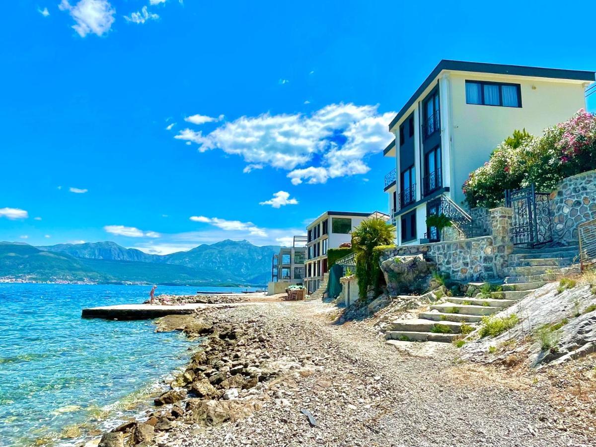 Beachfront Villa Pearl Of Adria คราซิชิ ภายนอก รูปภาพ